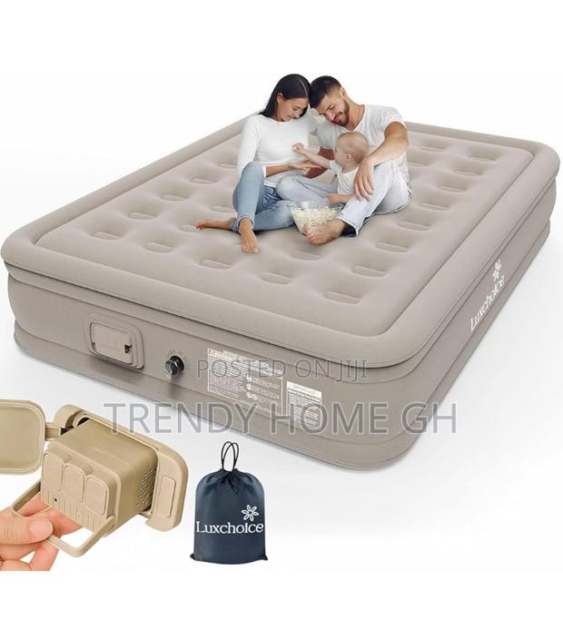 Double Inflatable/Air Bed · Photo 3
