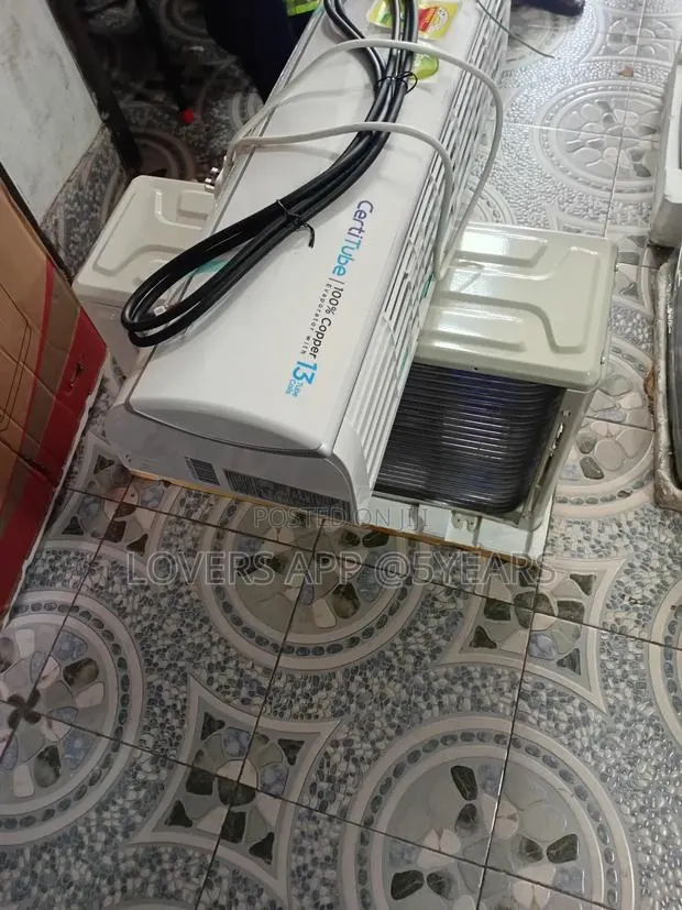 Coolcore 1.5hp Air Conditioning, Roch Arctic Blast Air Condition · Photo 1