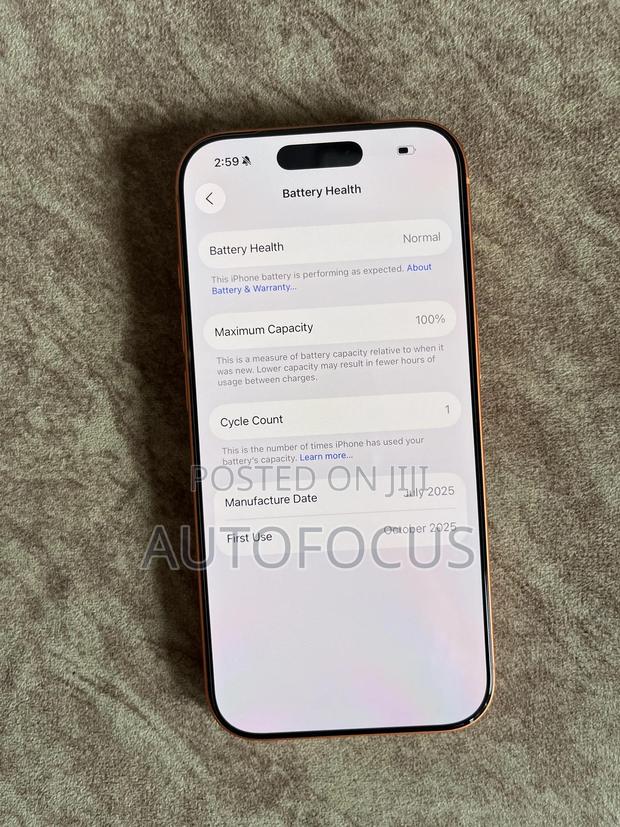 New Apple iPhone 17 Pro 256 GB Orange · Photo 7