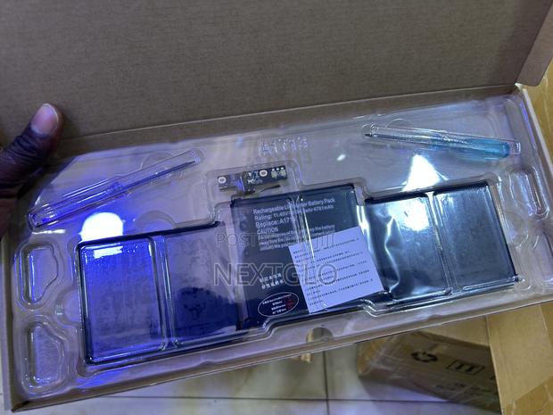 Macbook M1 Battery · Photo 1