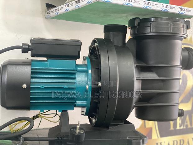 High Pressure Rio Swim300 Swimming Pool 3hp Pump · Photo 1