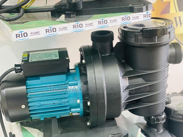Swim200 Rio 2.0hp Swimming Pools Pump · Photo 1