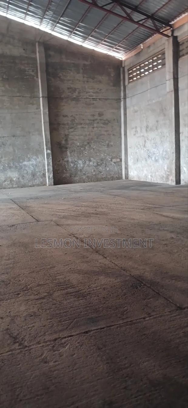 Warehouse for Rent Measuring 800sqm in Tema Industrial Area · Photo 1