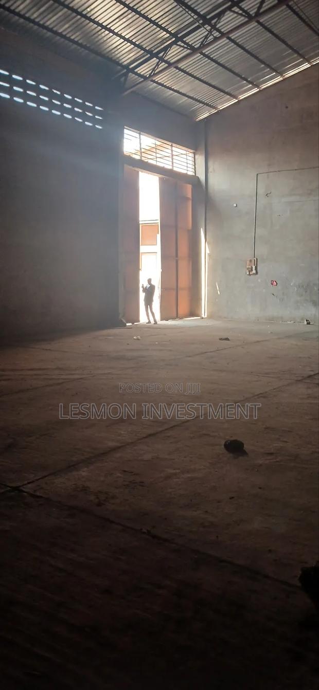 Warehouse for Rent Measuring 800sqm in Tema Industrial Area · Photo 2