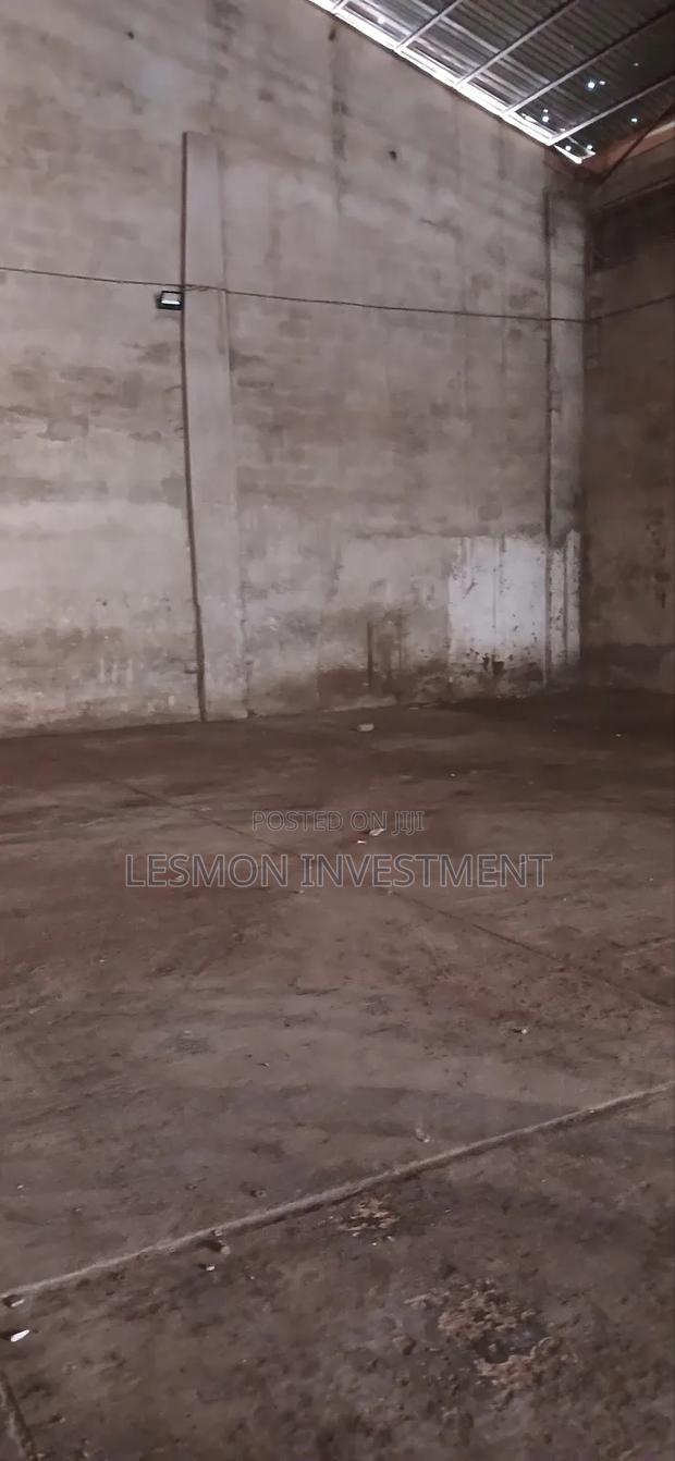 Warehouse for Rent Measuring 800sqm in Tema Industrial Area · Photo 7