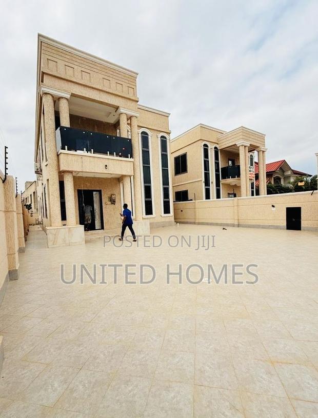 4bdrm House in East Legon for sale · Photo 2