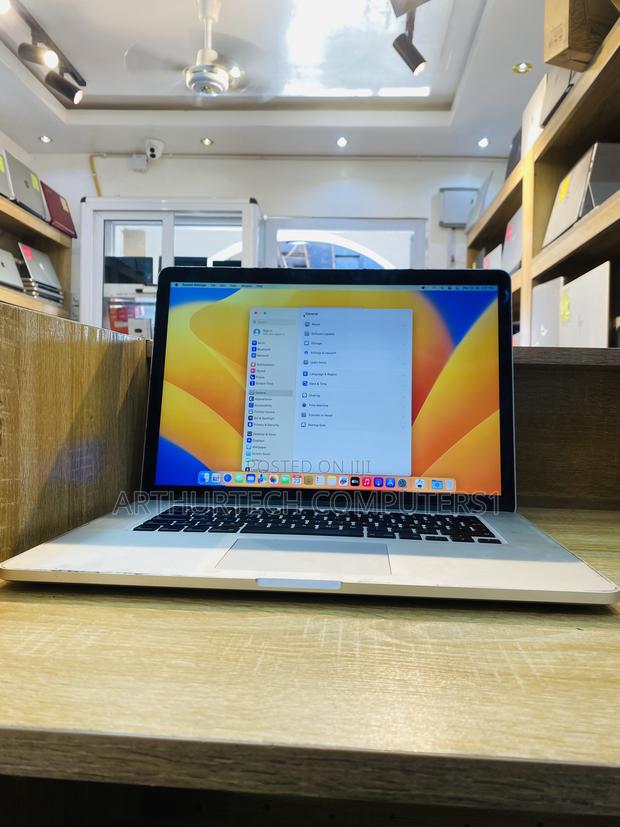 Laptop Apple MacBook Pro 2012 8GB Intel Core i7 SSD 256GB · Photo 1