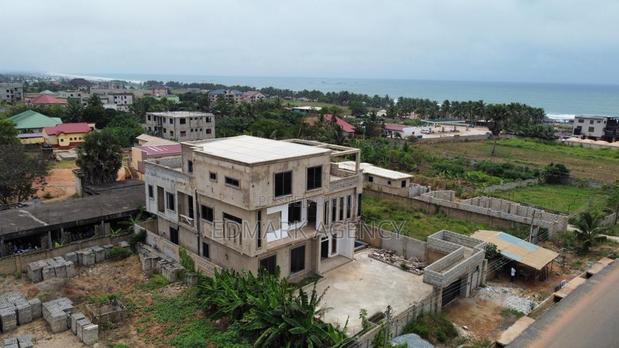 7bdrm House in Kokrobite, Accra Metropolitan for sale · Photo 7