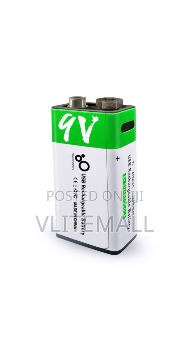 9v Type C Rechargeable Battery · Photo 1