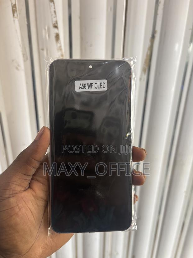 Galaxy A56 Oled Screen · Photo 3