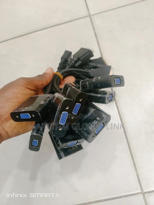 Vga to Dvi Converter · Photo 2
