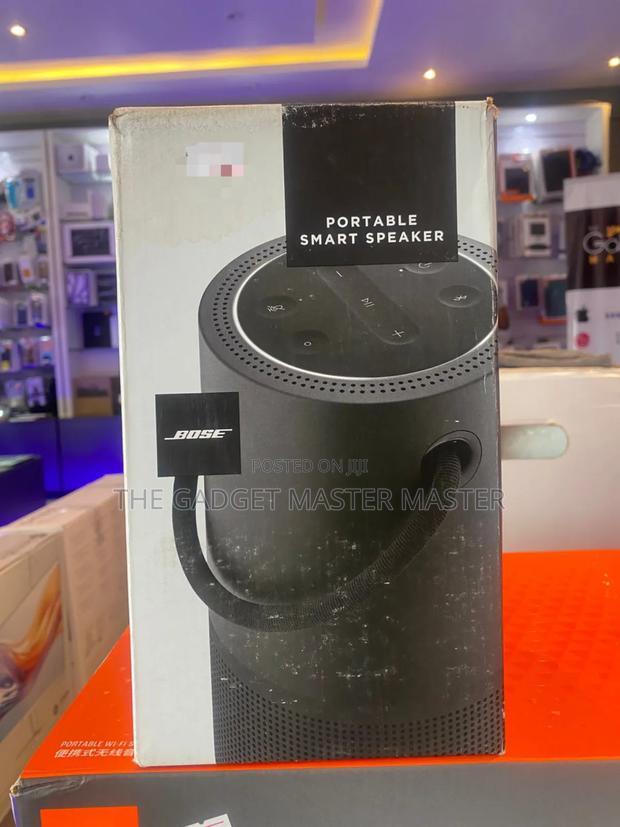 Bose Portable Home Smart Speaker · Photo 2