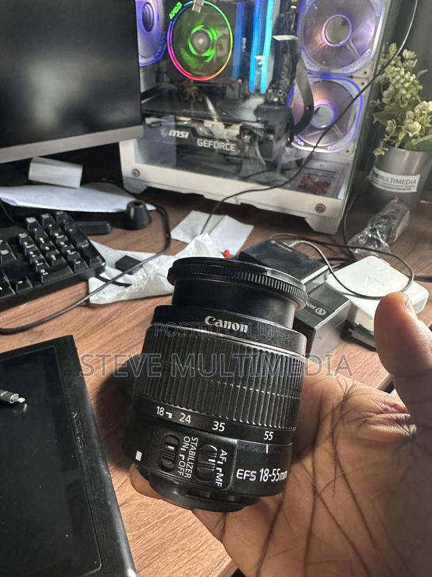 Canon 18-55mm Kit Lens · Photo 2