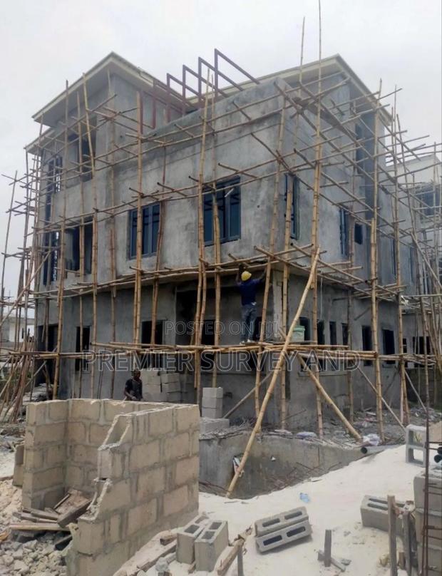Commercial Domestic Construction · Photo 2
