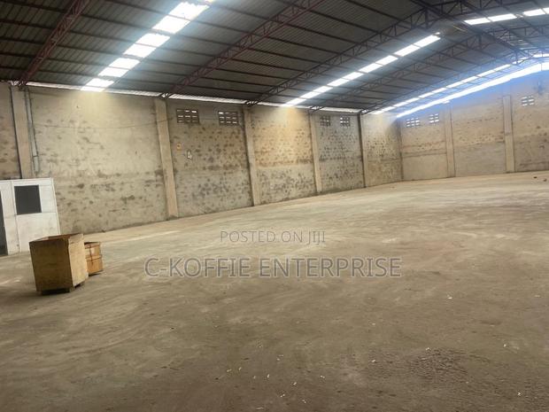 1,000 SQM Warehouse at North Kaneshie for Rent · Photo 6