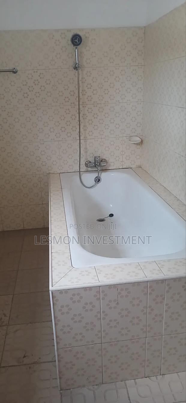 4 Bedrooms + 2 Rooms B/Q at North Dzorwulu for Rent $2500 · Photo 8