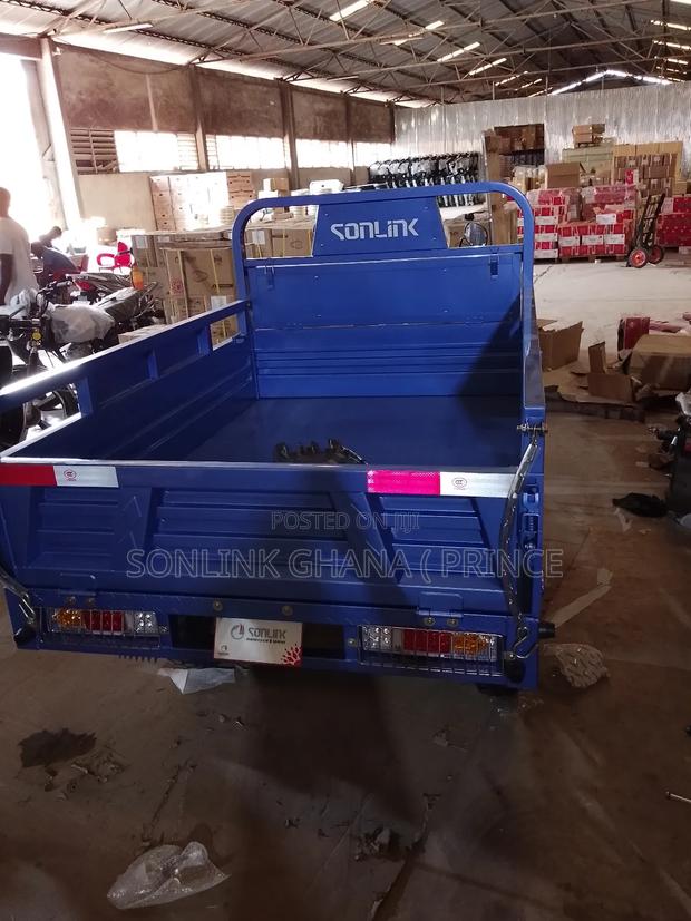 New Tricycle 2025 Blue · Photo 4