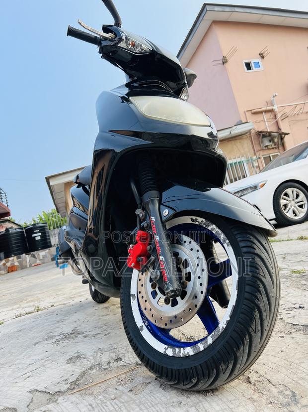 Yamaha 2008 Blue · Photo 1