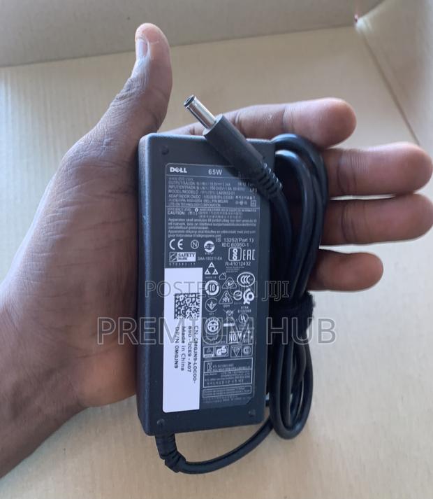 Dell Charger (Small Pin) · Photo 2