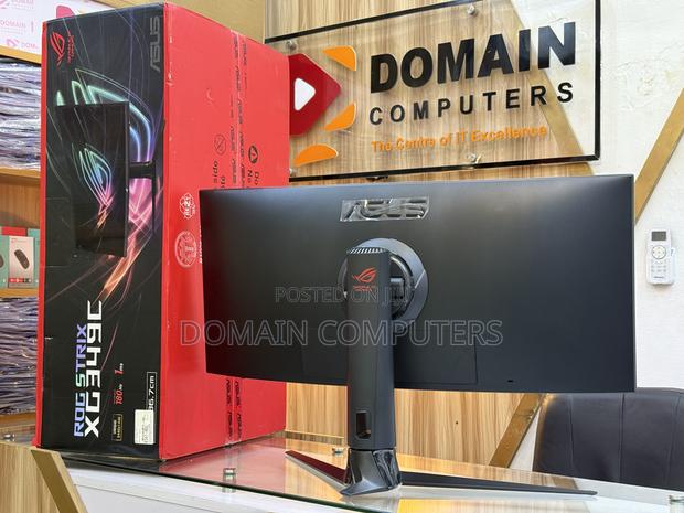 Asus Rog Strix Xg349c 34 Inches Gaming Monitor · Photo 2