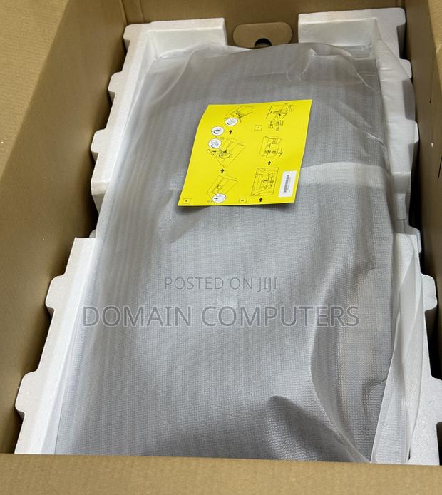 Asus Rog Strix Xg349c 34 Inches Gaming Monitor · Photo 7