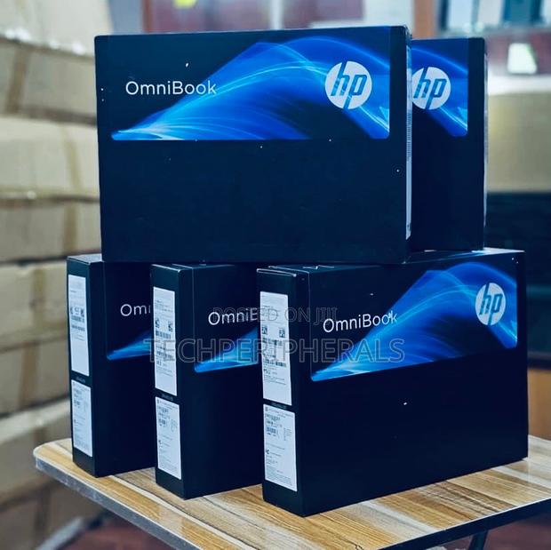 New Laptop HP OmniBook X Flip 16" 16GB Intel Core Ultra 7 SSD 1T · Photo 1