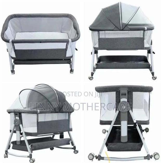 Baby Cot / Bassinet · Photo 4