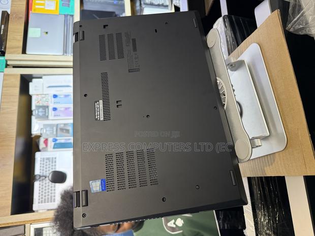 Laptop Lenovo ThinkPad P53 32GB Intel Core I7 SSD 512GB · Photo 6
