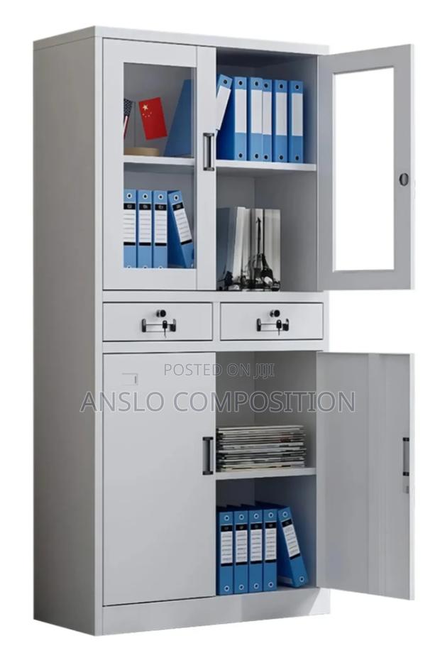 Half Glass Drawer Cabinet · Photo 1