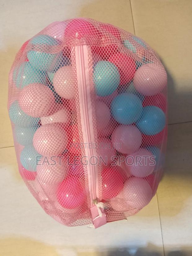 Soft Balls Various Colours 100 Pack Playground · Photo 2