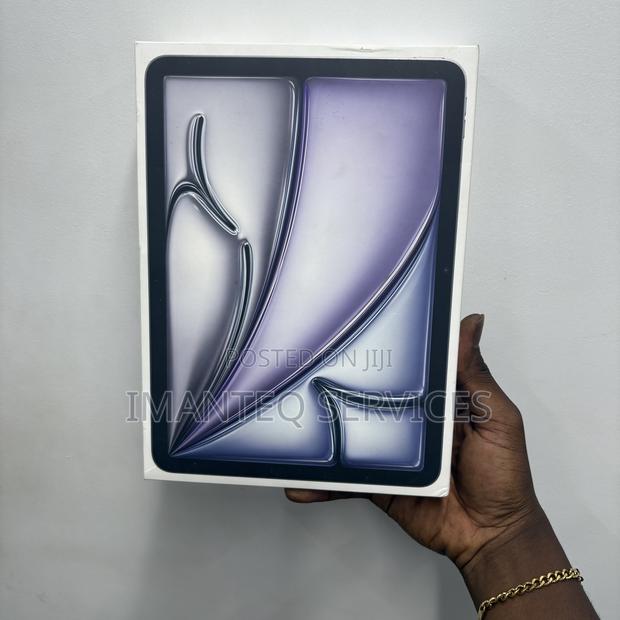 New Apple iPad Air 128 GB Gray · Photo 1