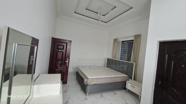 Furnished 4bdrm Duplex in Community 12, Tema Metropolitan for rent · Photo 7