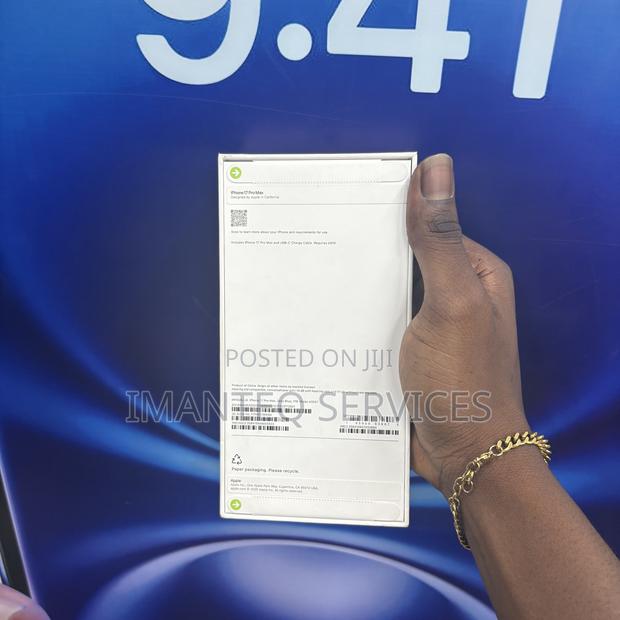 New Apple iPhone 17 Pro Max 1 TB Blue · Photo 1