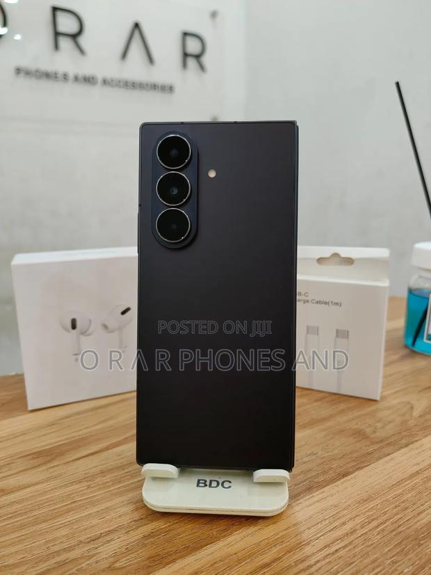 Samsung Galaxy Z Fold7 512 GB Black · Photo 7