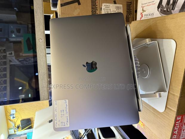 Laptop Apple MacBook Air 2020 M1 16GB Apple M1 SSHD (Hybrid) 512GB · Photo 2