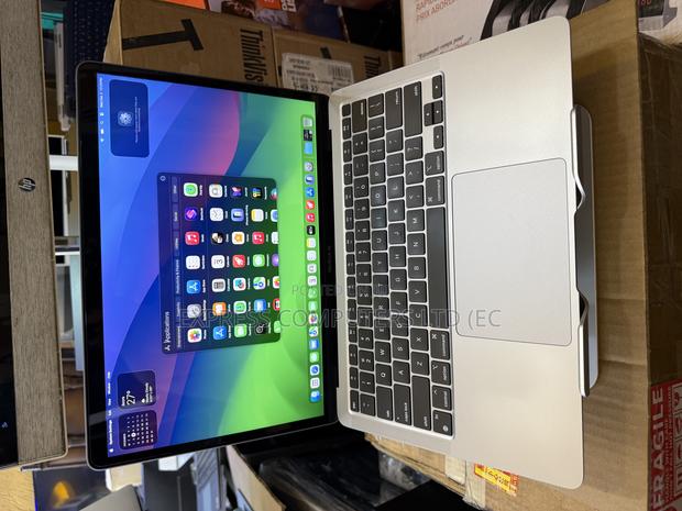 Laptop Apple MacBook Air 2020 M1 16GB Apple M1 SSHD (Hybrid) 512GB · Photo 6