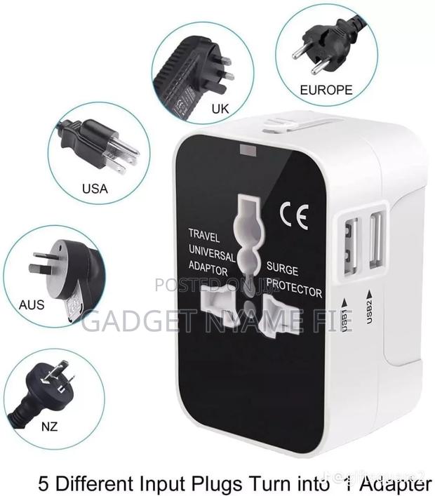 Internationally Recognized Universal Travel Adapter · Photo 1