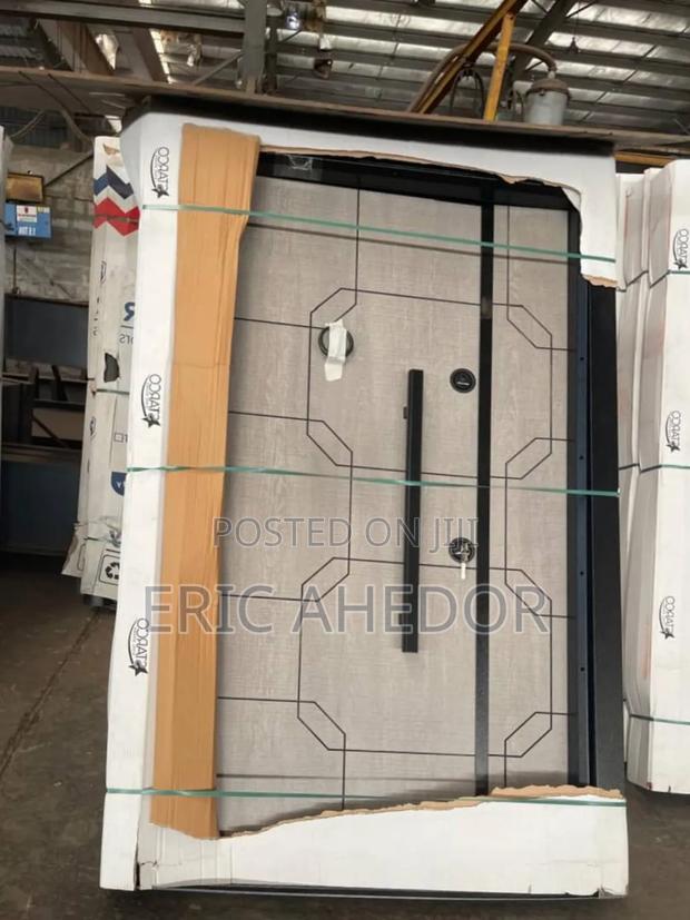 Durable Heavy Duty Security Door and Handles · Photo 1