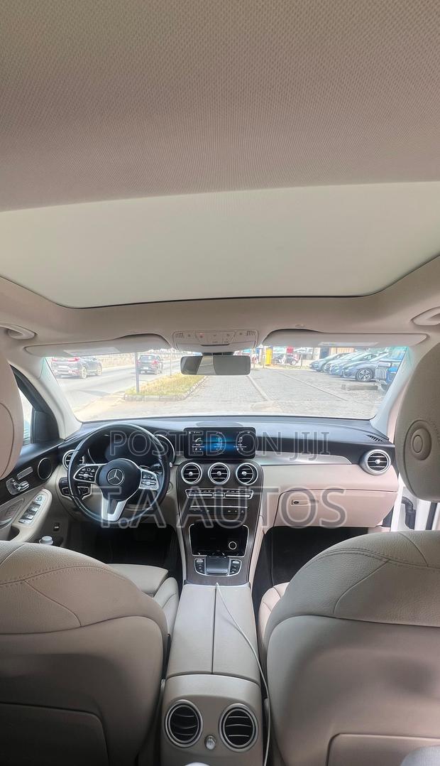 Mercedes-Benz GLC-Class 2021 White · Photo 2