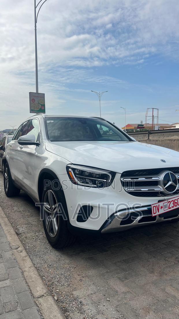Mercedes-Benz GLC-Class 2021 White · Photo 3