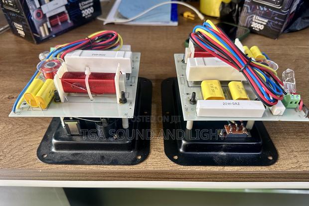 Jld 2-way Crossover And Terminal - Pair · Photo 2