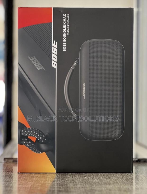 Bose Soundlink Max Portable Speaker · Photo 3