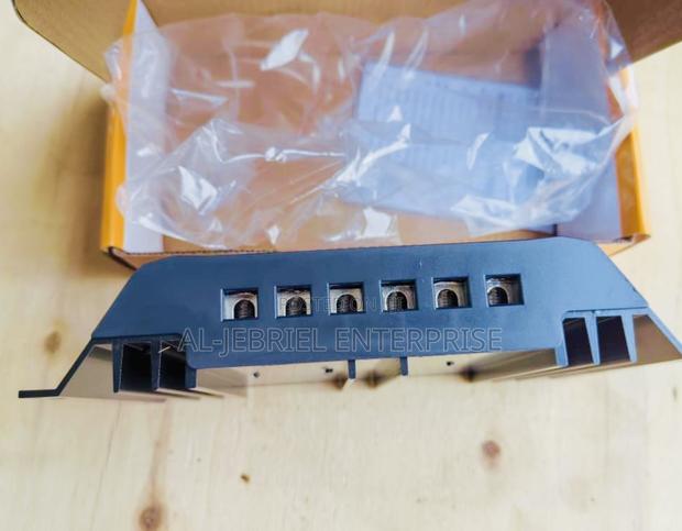 New 30amps Solar Charge Controller · Photo 3