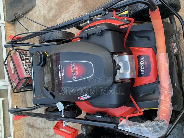 Honda Gasoline Mower, 8.5hp · Photo 1