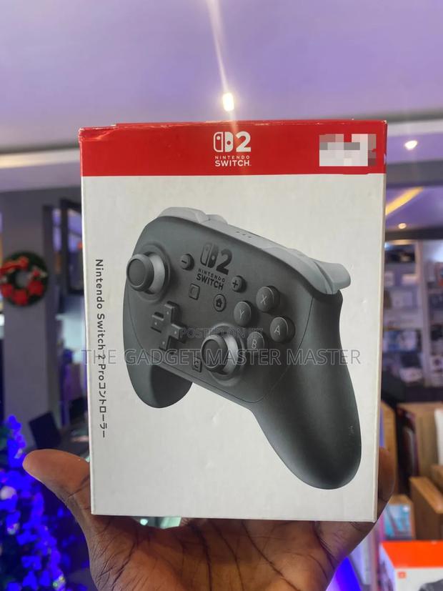 Nintendo Switch 2 Pro Controller · Photo 1