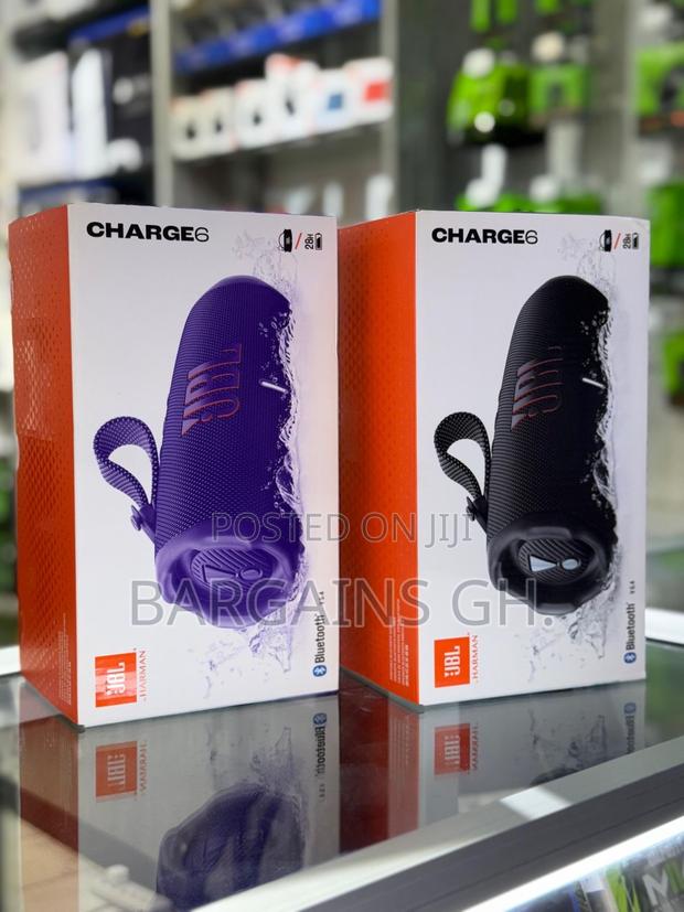 JBL Charge 6 Portable Waterproof Speaker · Photo 3