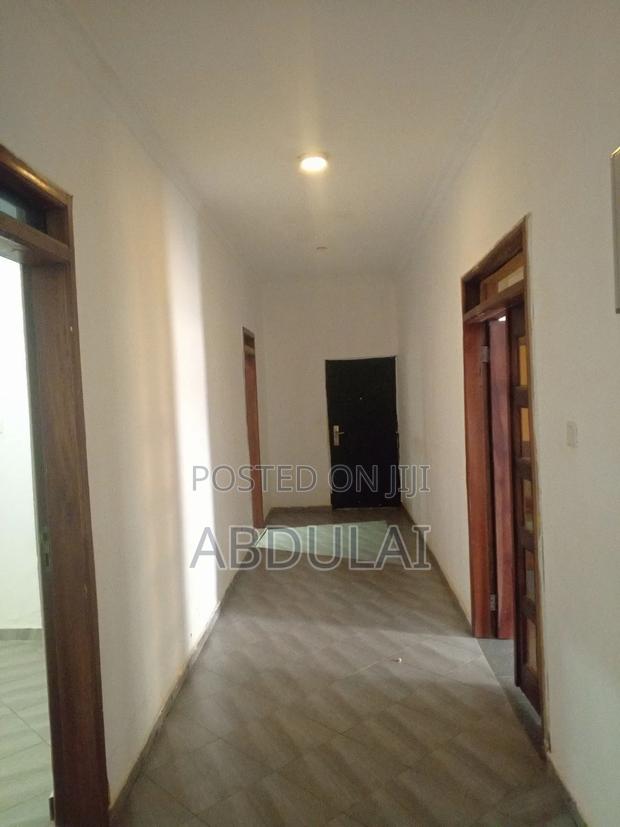 Self Compound for Rent · Photo 5