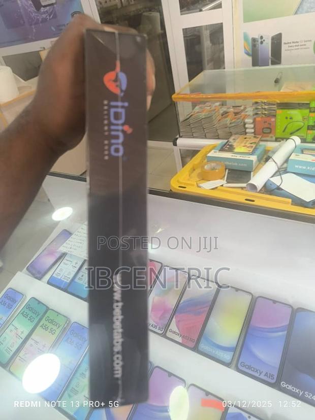 New Idino Notebook Mac Pro 512 GB · Photo 2