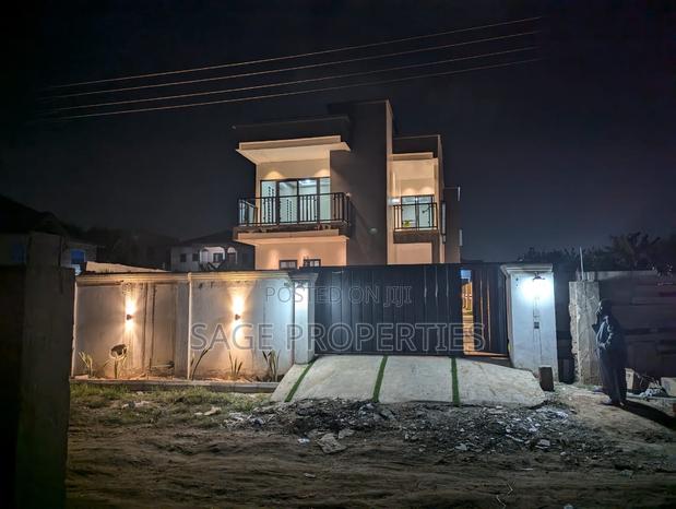 5bdrm House in Nmai-Dzorn for sale · Photo 3