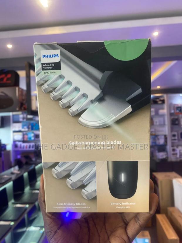 Philips 3000 Series 7 in 1 Trimmer Kit · Photo 2